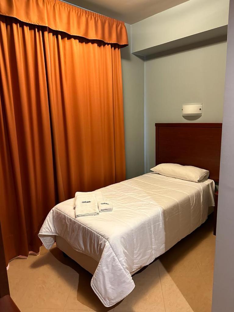 Citta Della Notte Hotel Augusta Bagian luar foto