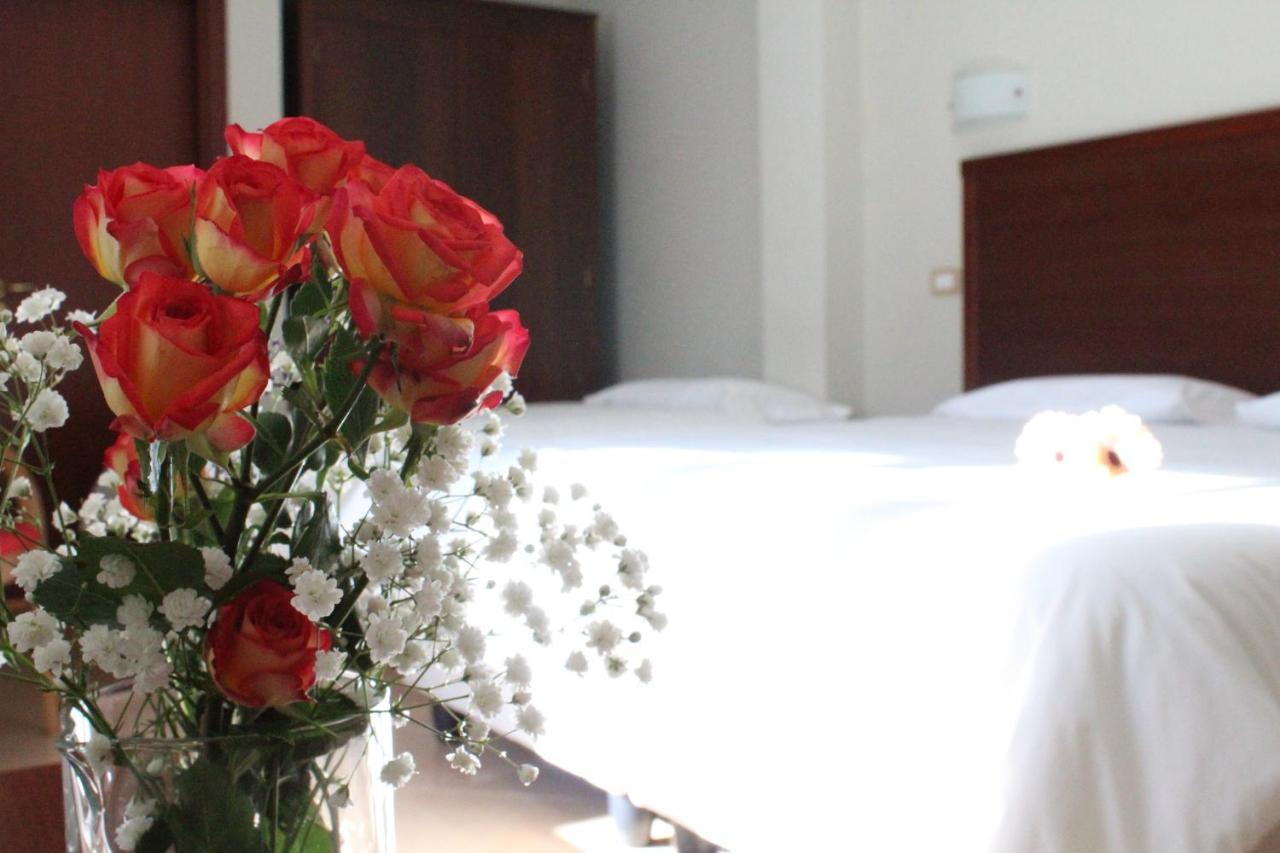 Citta Della Notte Hotel Augusta Bagian luar foto